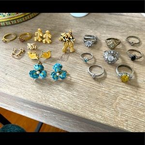 Jewelry Lot, mix of real and costume pieces